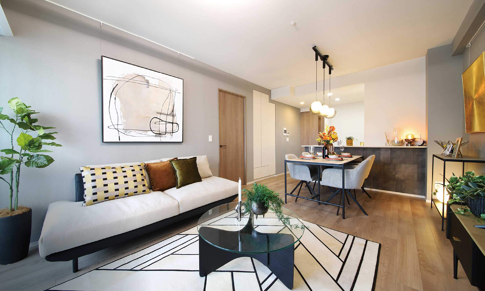 リビングダイニング