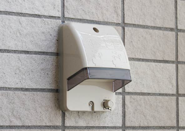 アース付き防水型屋外コンセント